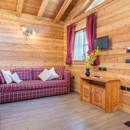Chalet Camping Fae 1 Madonna di Campiglio Exterior photo